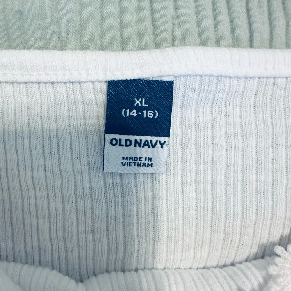 NWT Old Navy White Ribbed Flower Crop Cami Tank / XL (14-16) - Picture 3 of 8